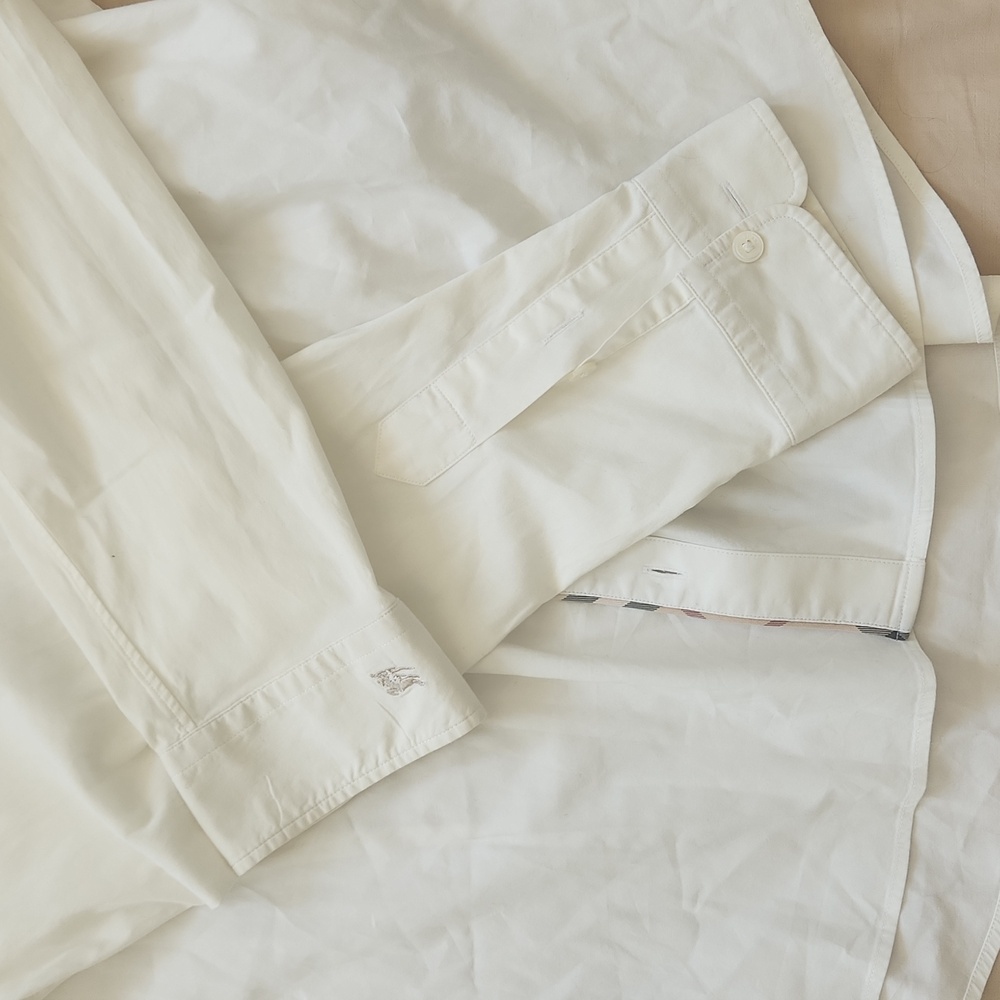 Authentic Burberry white button down - Picture 4 of 6
